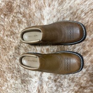 Roper Women’s Tan Western clogs